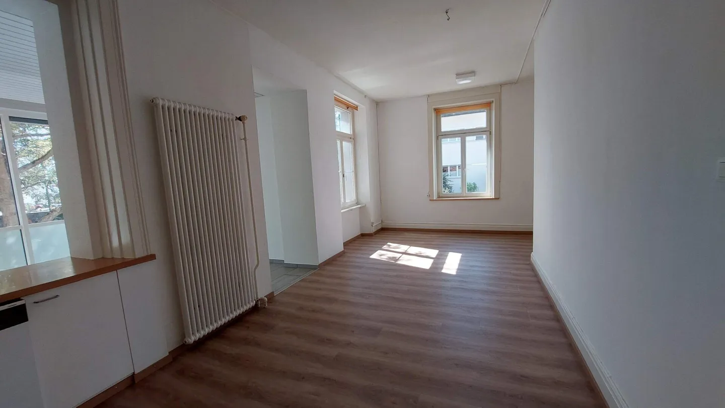 Charming old apartment with winter garden in a central location - Photo 7 of 12