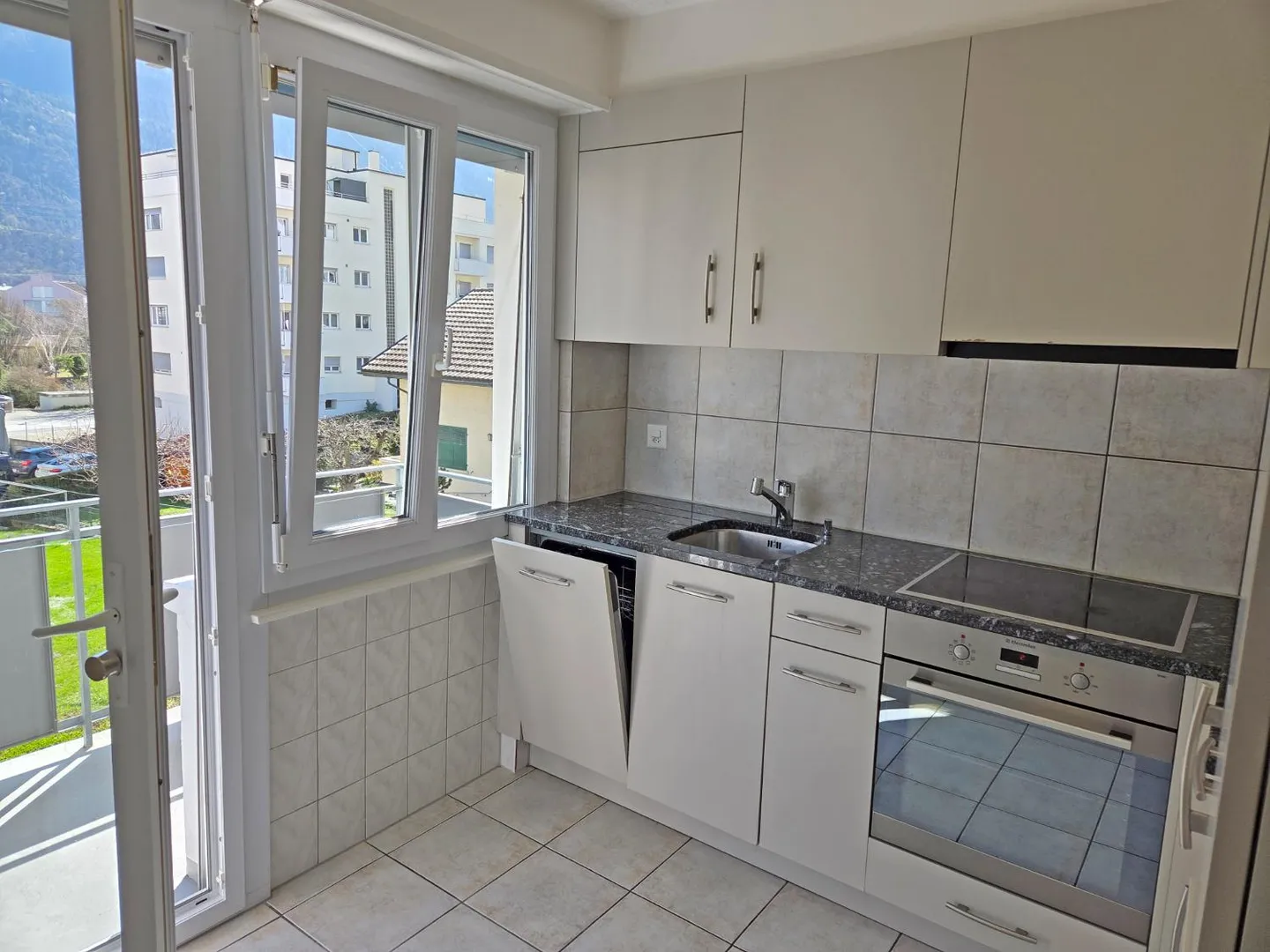 Appartamento 3.5 stanze - Foto 2 di 3