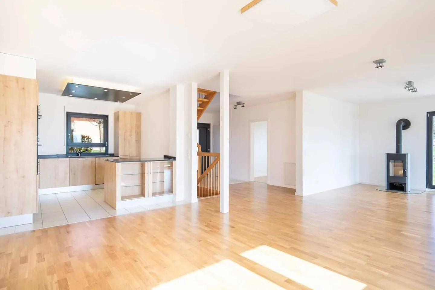Wunderschöne Villa zu vermieten - Foto 4 von 11