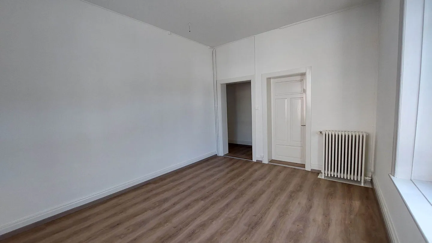 Charming old apartment with winter garden in a central location - Photo 9 of 12