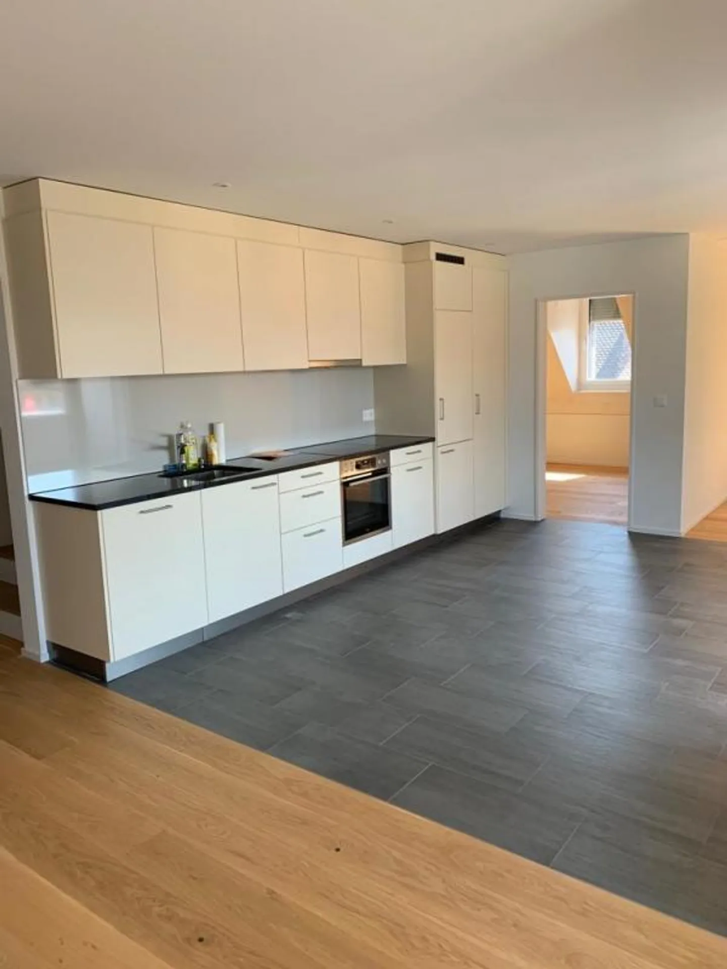 Modernes Duplex im Dorf Rafz - Foto 2 von 6
