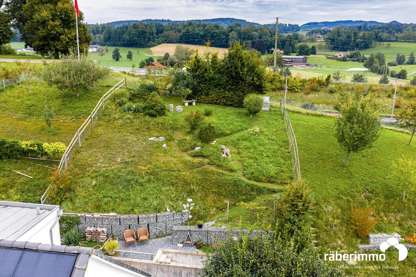 Doppeleinfamilienhaus mit Garten in der Nähe von Cham und Zug - Foto 2 von 14