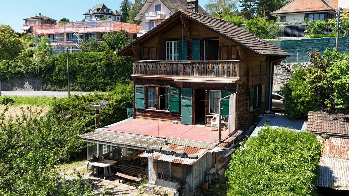 Chalet Charmant avec Vue Lac - Photo 4 sur 13