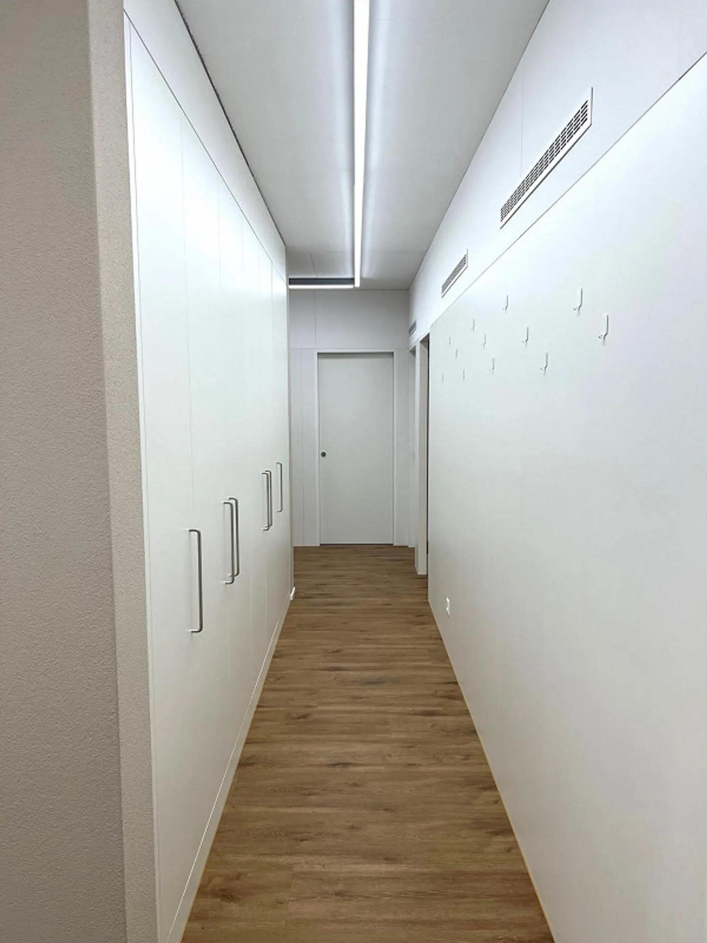 Perfekte Gewerbefläche in Rothenburg – modern, sichtbar, startbereit - Foto 7 von 9