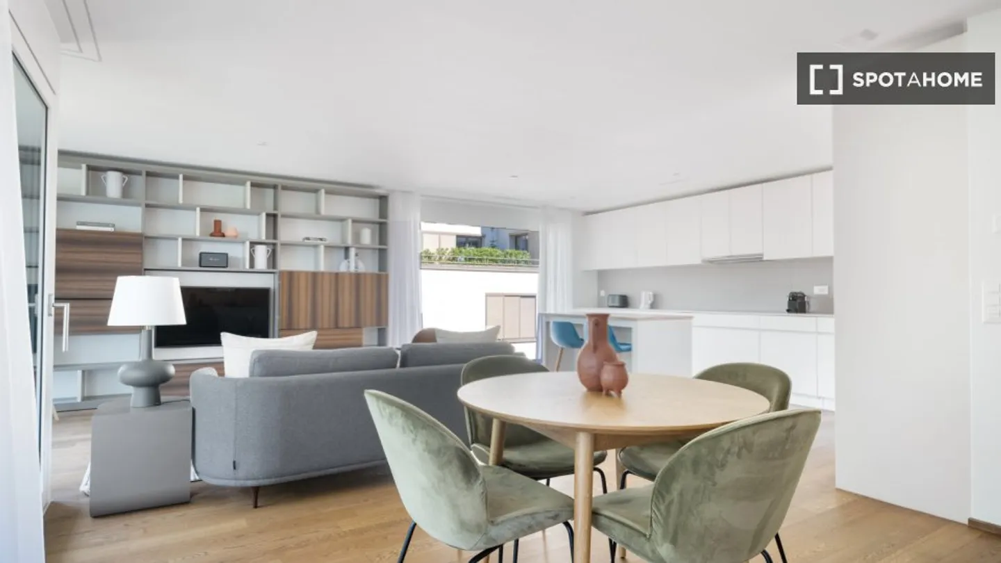 Apartment for rent - Photo 5 of 17