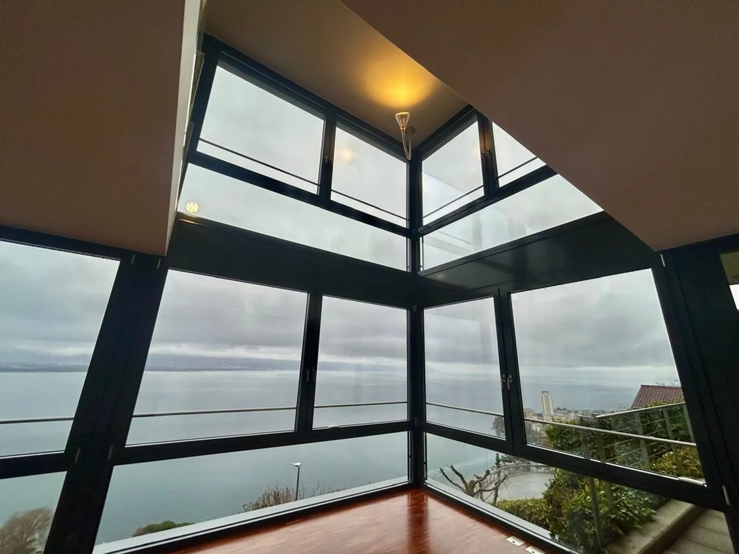 Magnifico duplex luminoso di 5,5 stanze con terrazza e soppalco - Foto 4 di 8