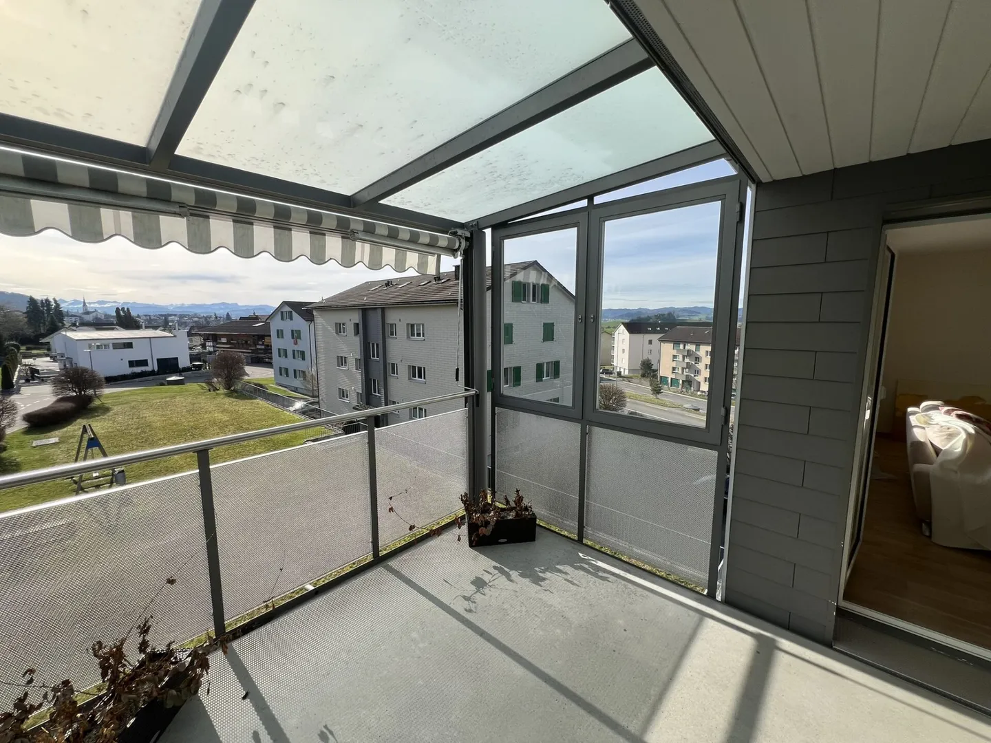 Contemporaneo, accogliente, nel verde - Appartamento 3 locali con carattere - Foto 6 di 7