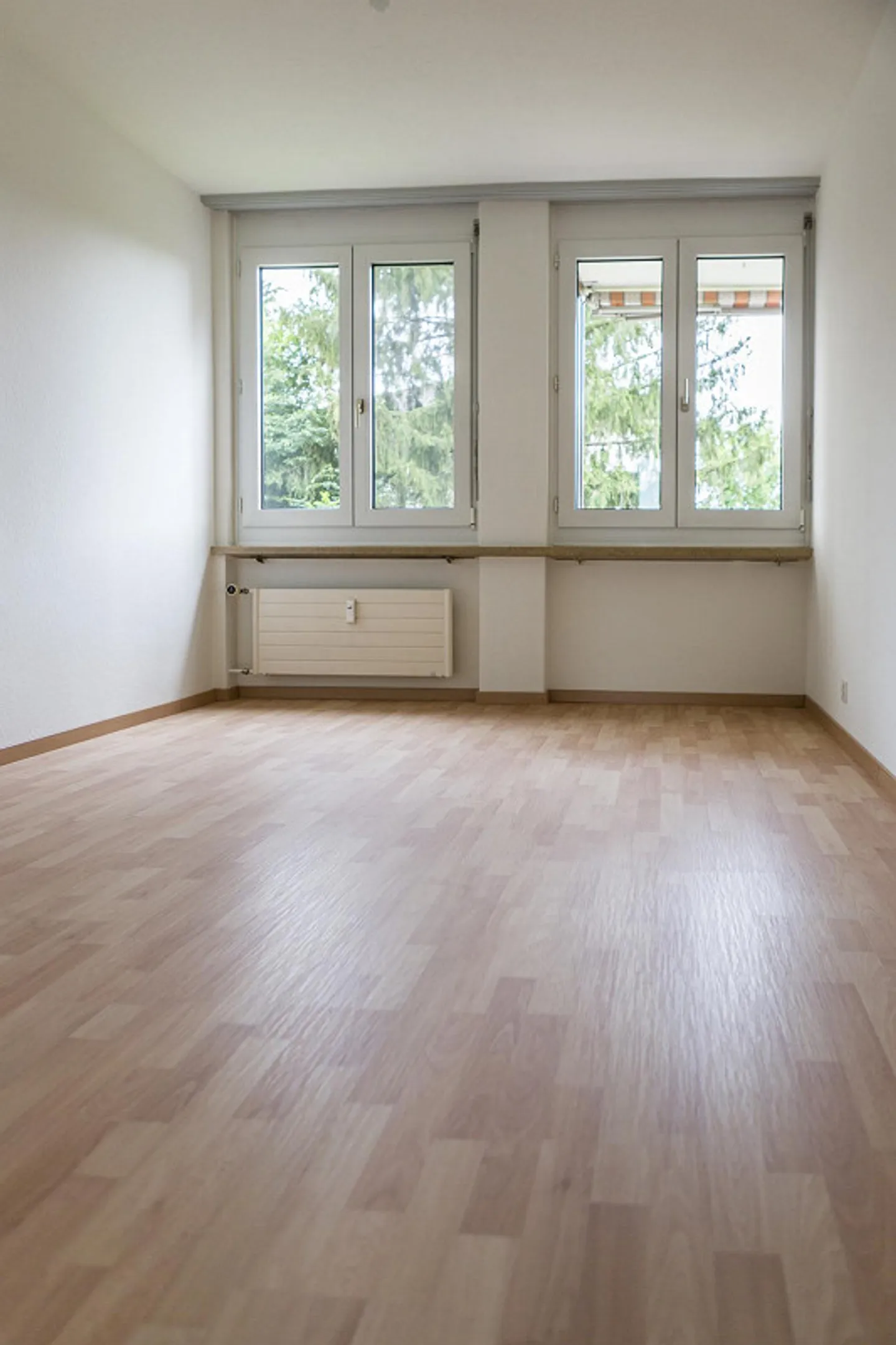 Well-maintained 3.5-room apartment near the train station and city center - Photo 5 of 11