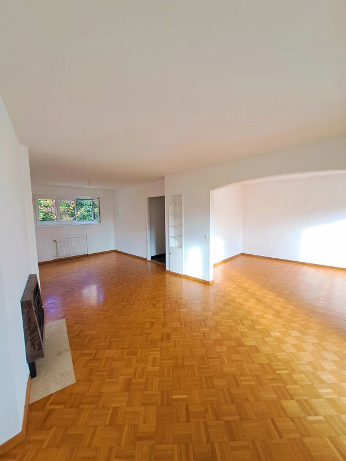 Großes und helles 5.5-Zimmer-Wohnung mit Blick auf den Genfersee - Foto 1 von 11