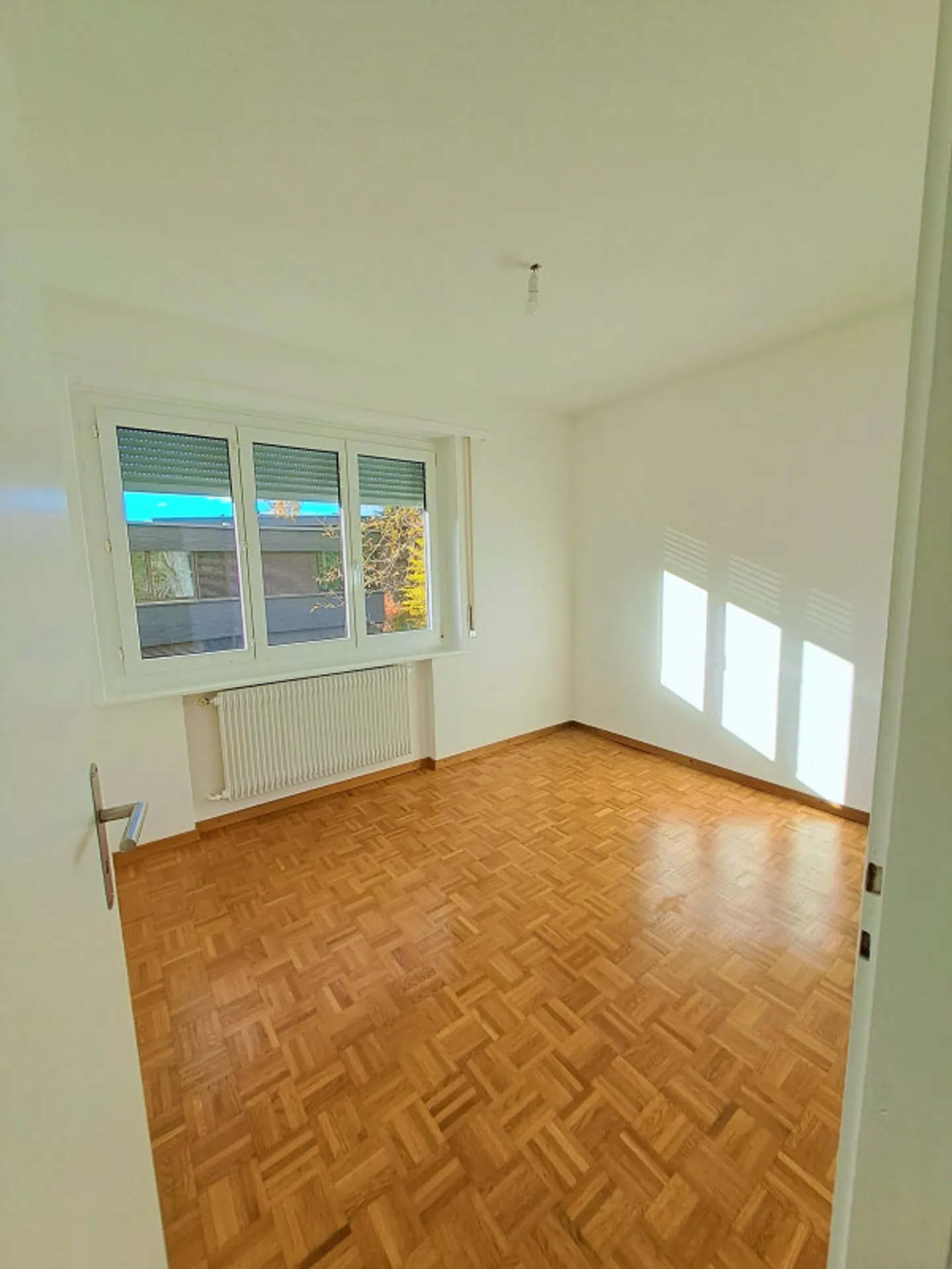 Großes und helles 5.5-Zimmer-Wohnung mit Blick auf den Genfersee - Foto 7 von 11