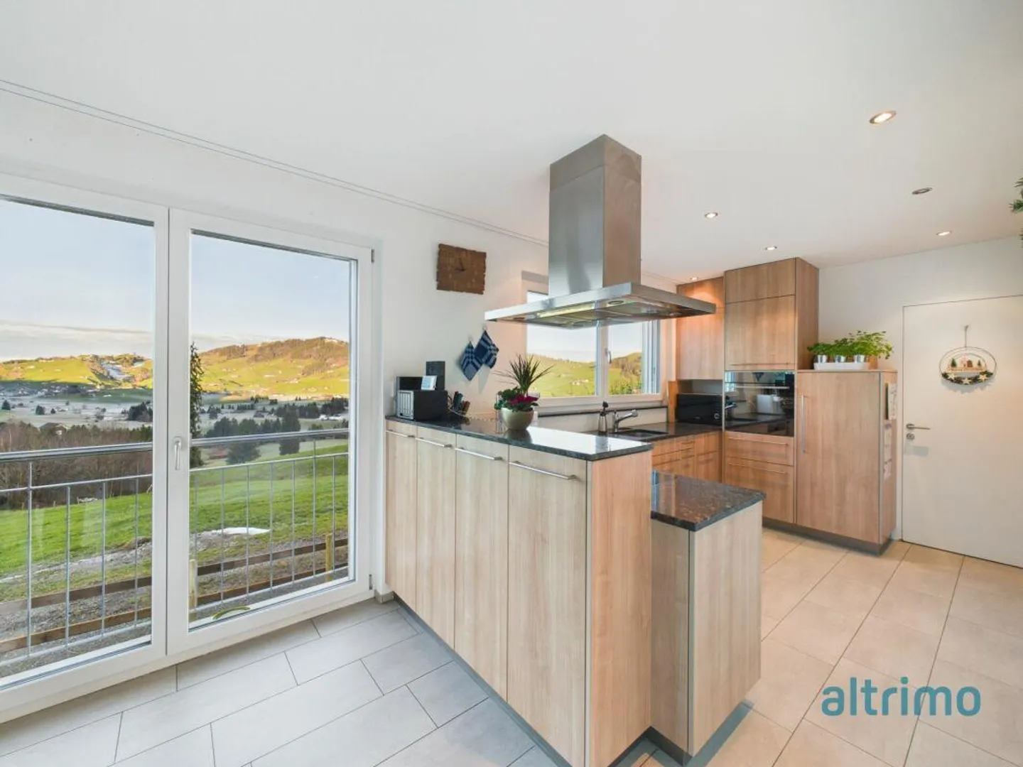 A Paradise for Your Family - Detached House with Dreamlike Views - Photo 1 of 21