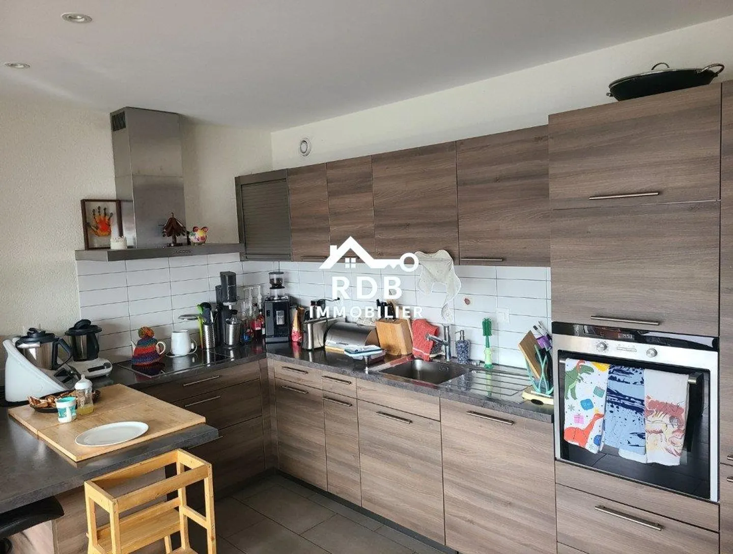 Helles 5-Zimmer-Apartment in Petit-Lancy - Foto 4 von 10