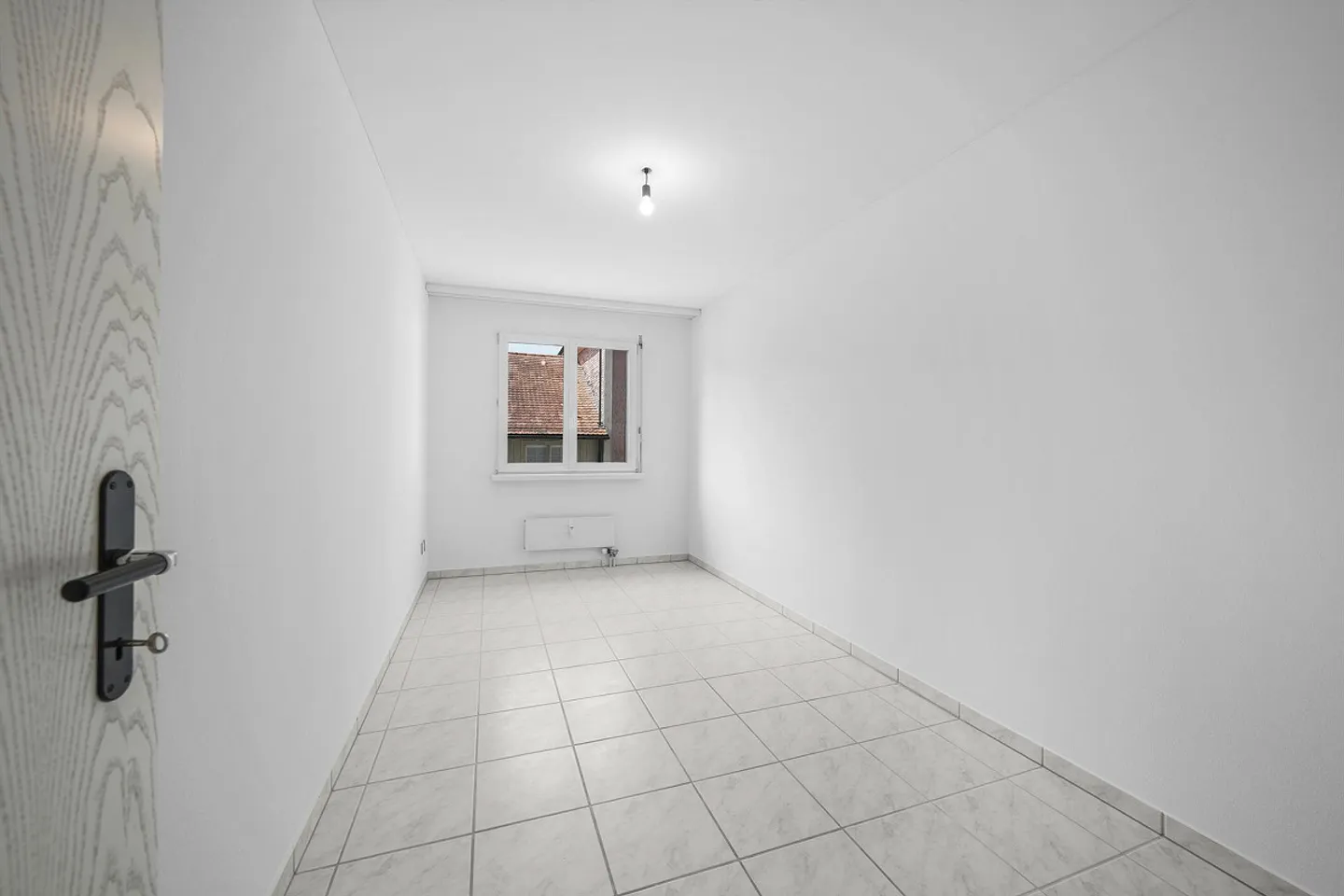 Attractive apartment in a quiet residential area in the west of the city of St. Gallen - Photo 12 of 25