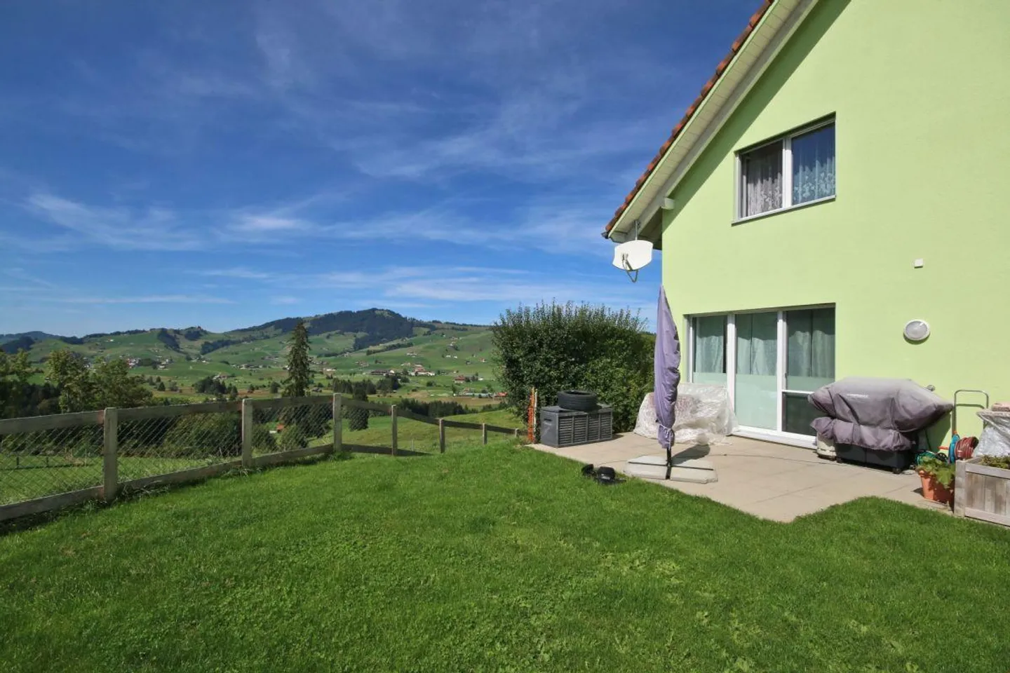 A Paradise for Your Family - Detached House with Dreamlike Views - Photo 11 of 21