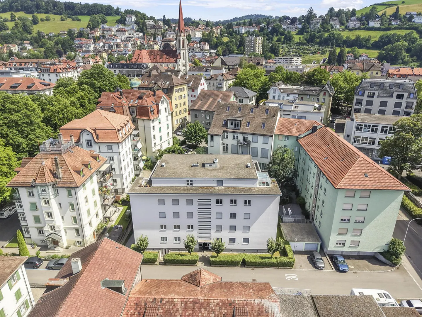 Attractive apartment in a quiet residential area in the west of the city of St. Gallen - Photo 18 of 25