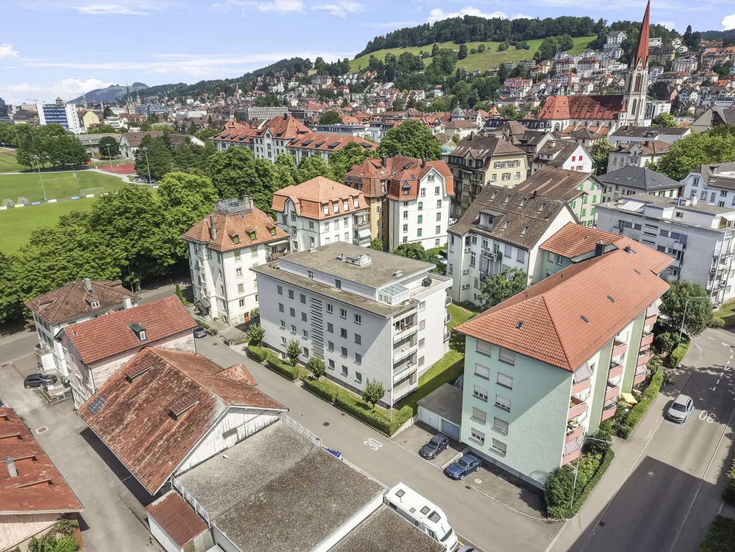 Attractive apartment in a quiet residential area in the west of the city of St. Gallen - Photo 21 of 25