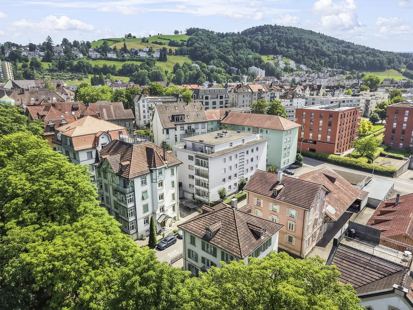 Attractive apartment in a quiet residential area in the west of the city of St. Gallen - Photo 23 of 25