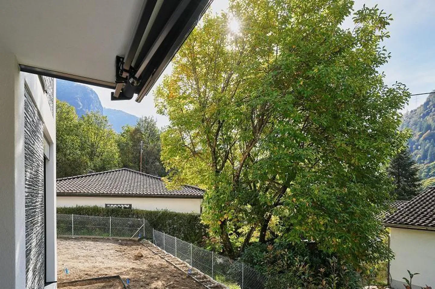 Modernes Gartenapartment in Avegno - Foto 18 von 32