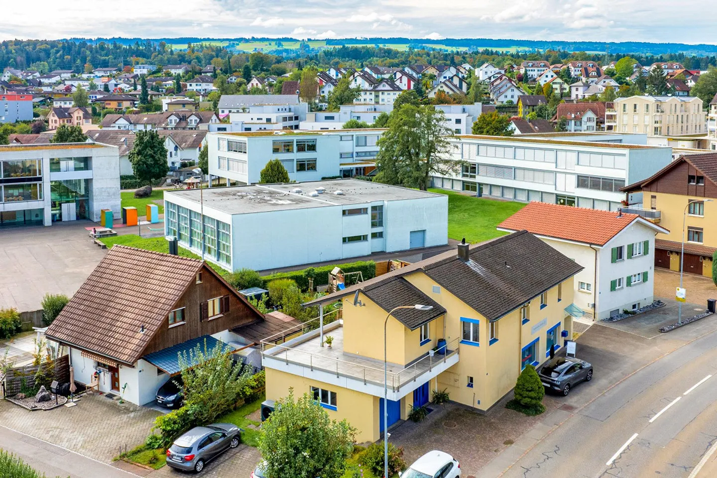 Gewerbe und komfortables Wohnen vereint - Foto 12 von 14
