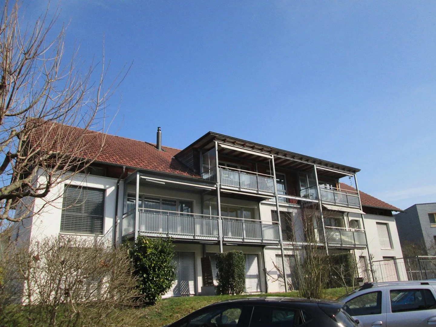 Bella appartamento di 3,5 stanze in una posizione tranquilla - Foto 1 di 10