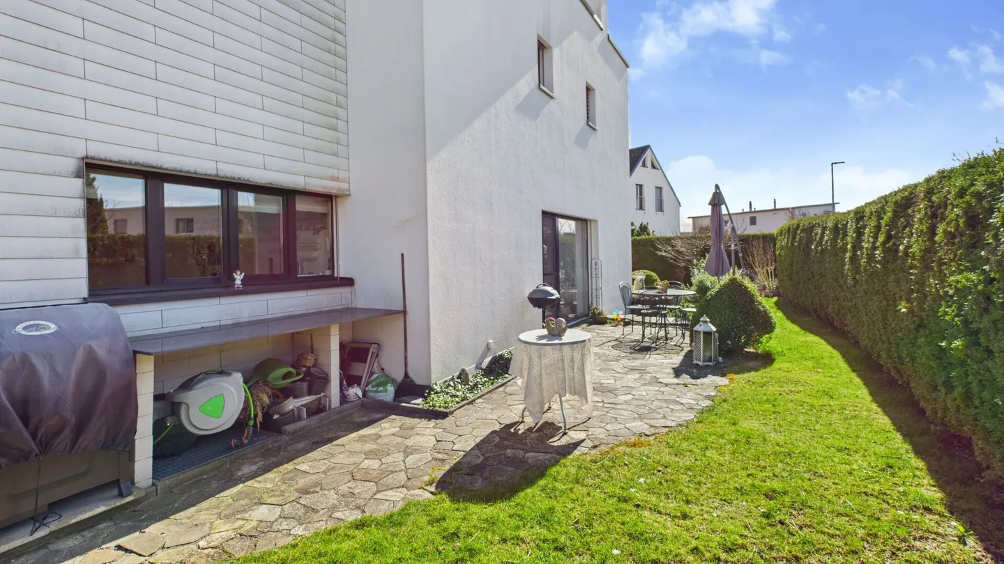 Garten-Maisonette mit privatem Rückzugsort und Hauscharakter - Foto 3 von 27