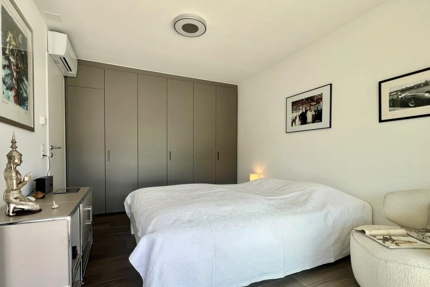 Exclusive penthouse apartment with large terrace and beautiful views of greenery - Photo 9 of 30