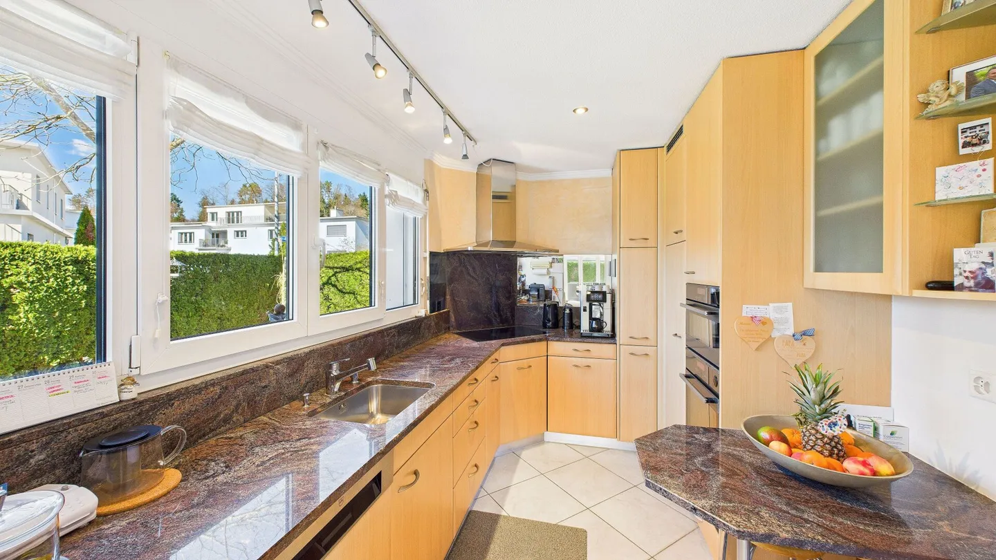 Garten-Maisonette mit privatem Rückzugsort und Hauscharakter - Foto 13 von 27