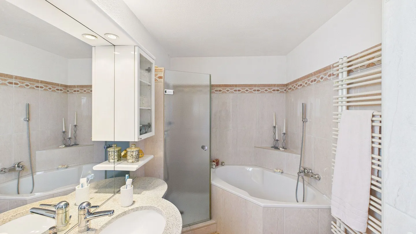 Garten-Maisonette mit privatem Rückzugsort und Hauscharakter - Foto 18 von 27