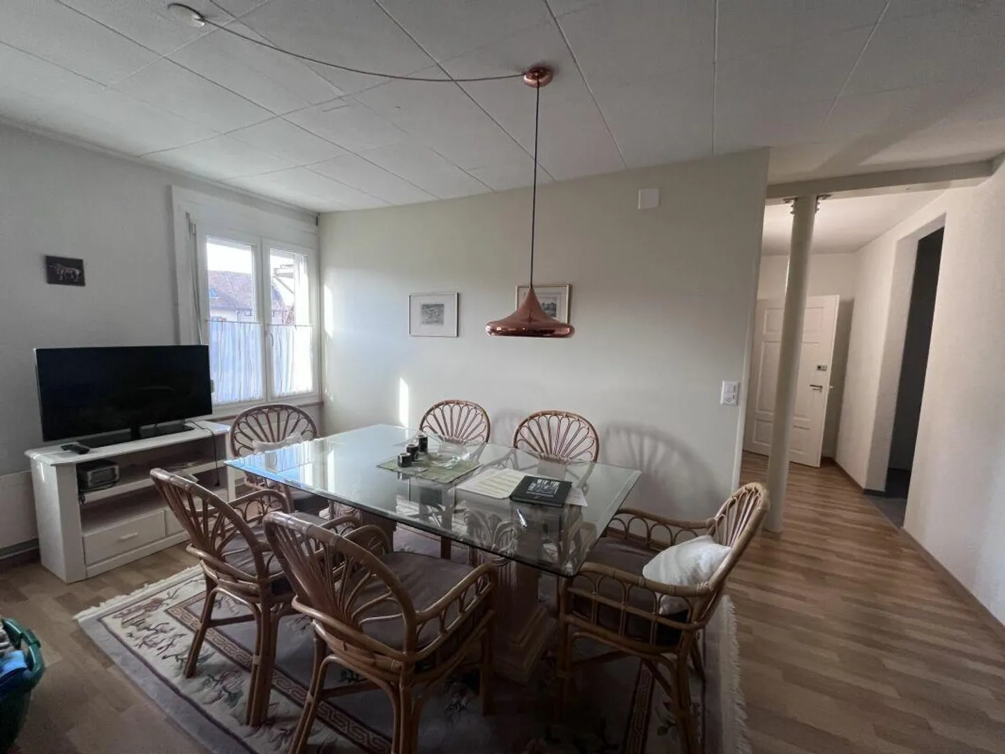 Semplice, vecchio, ma funzionale - Foto 1 di 10