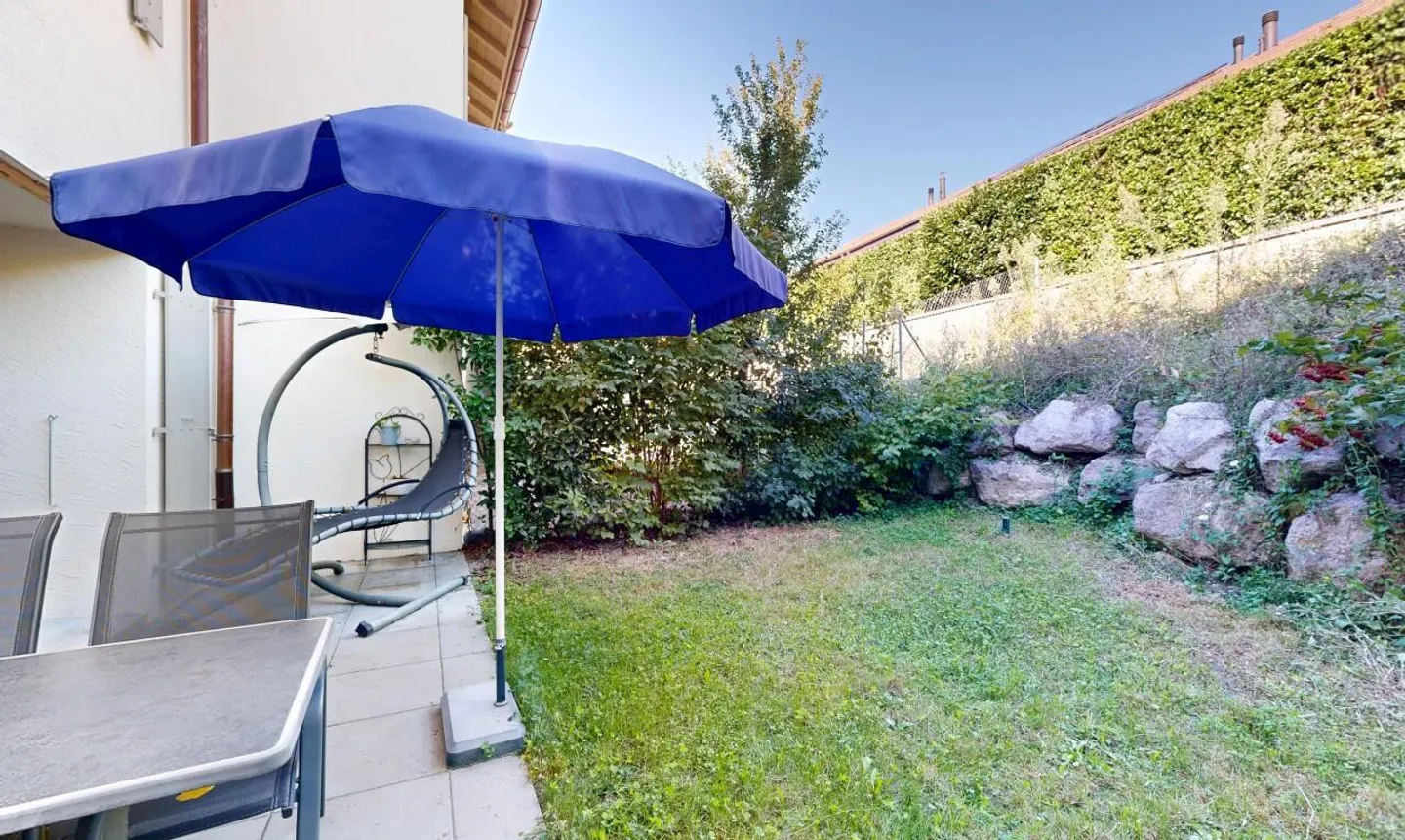 Maison Familiale avec Jardin à Bernex - Photo 7 sur 13