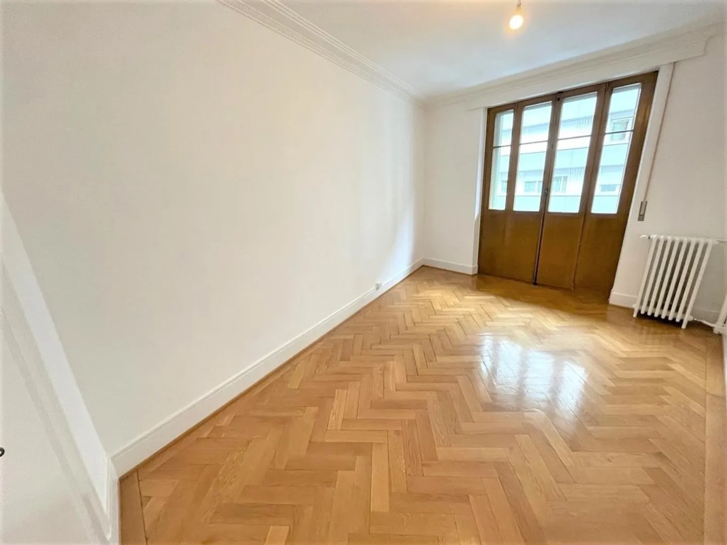 Piccolo appartamento di 3,5 stanze vicino a Plainpalais - Foto 7 di 10