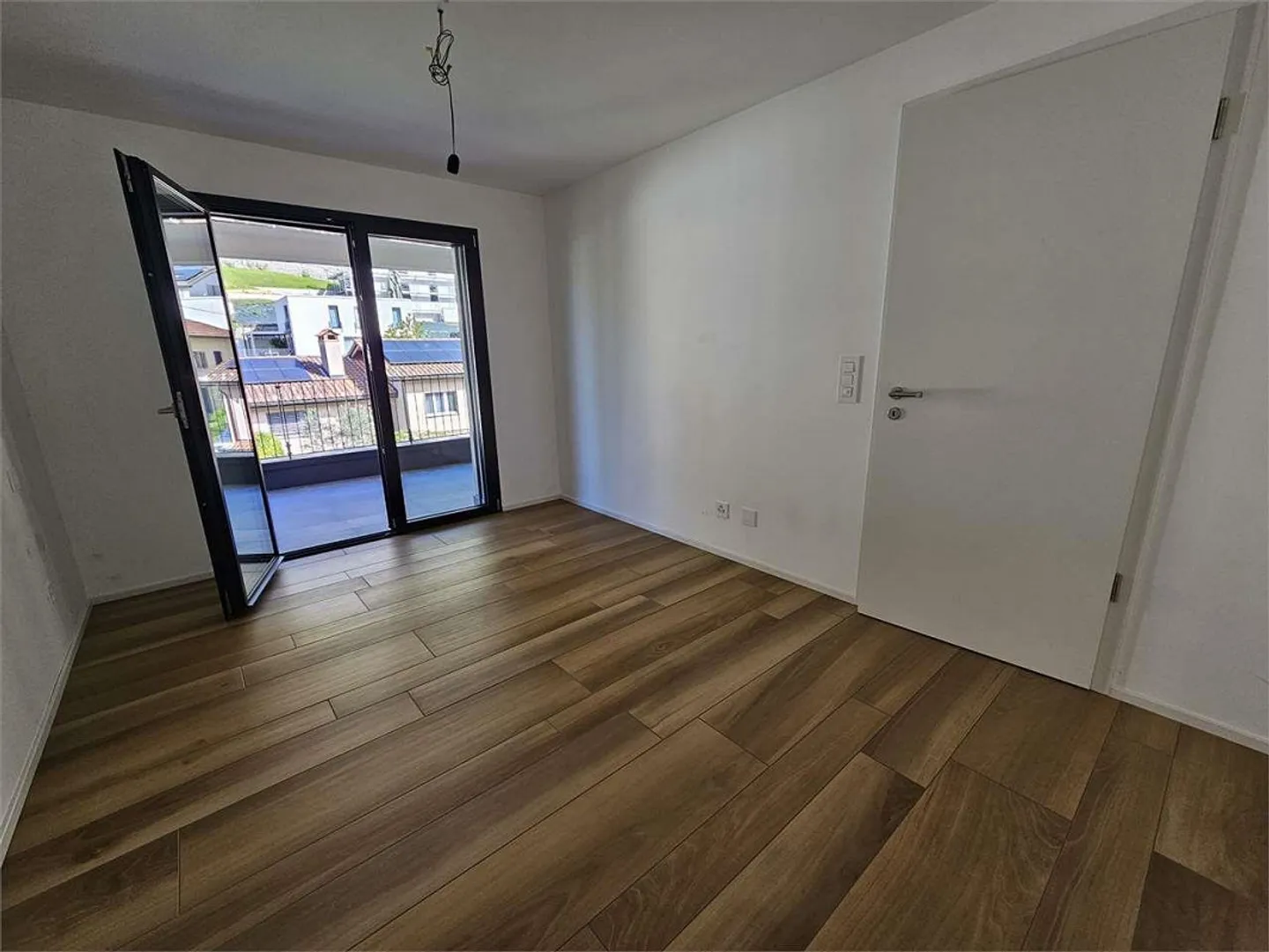Gudo, appartement 2.5 pièces avec terrasse à louer - Photo 9 sur 11