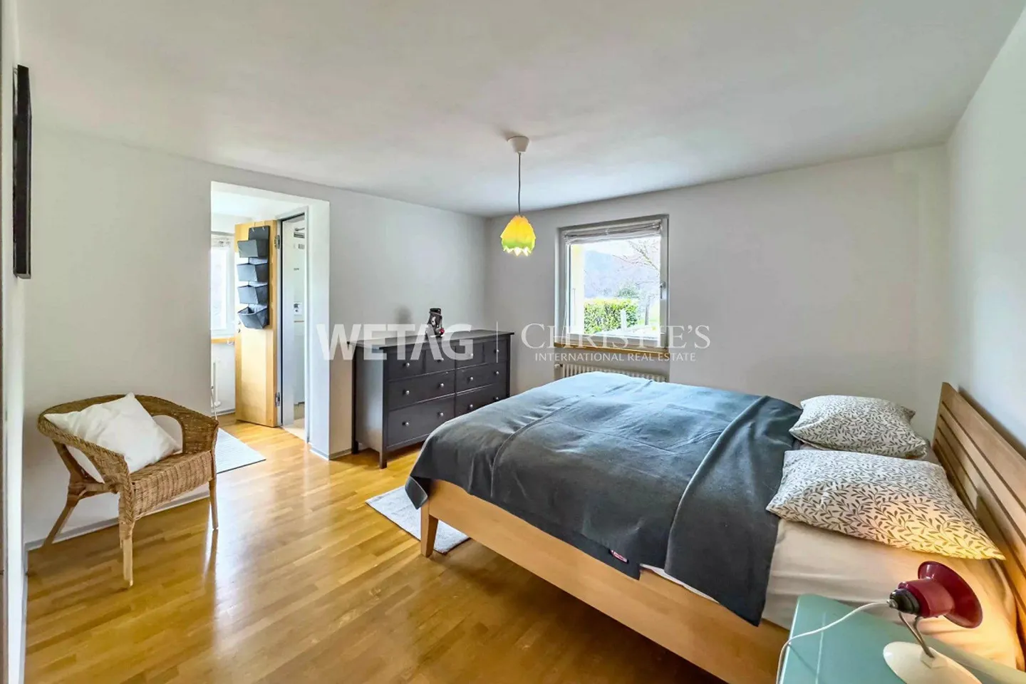 Elegante villa a Lugano-Vaglio con due dependance e piscina esterna in vendita - Foto 11 di 13