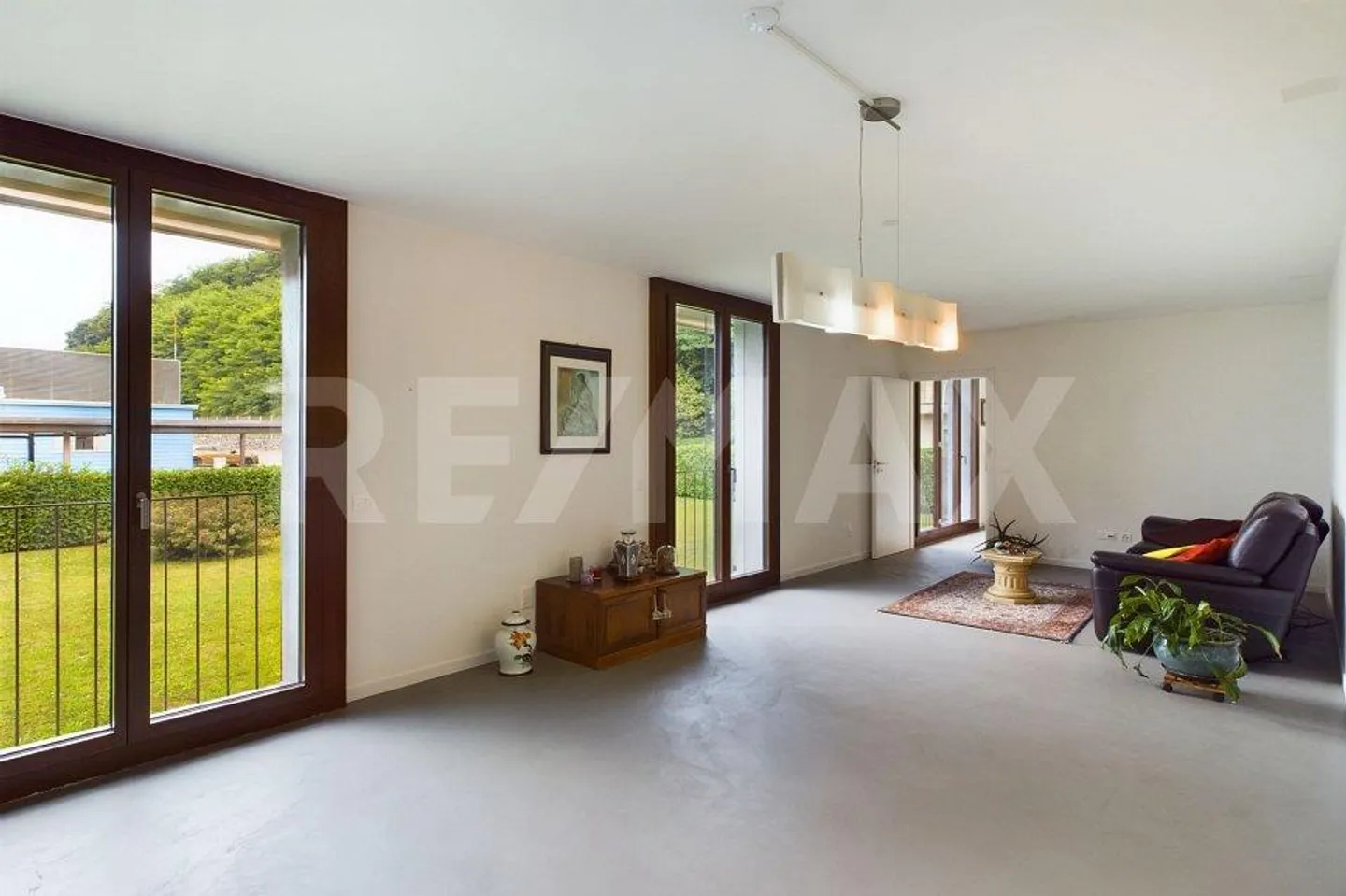 Rent to buy - Renovated (holiday) apartment with optimal connection - Photo 1 of 13