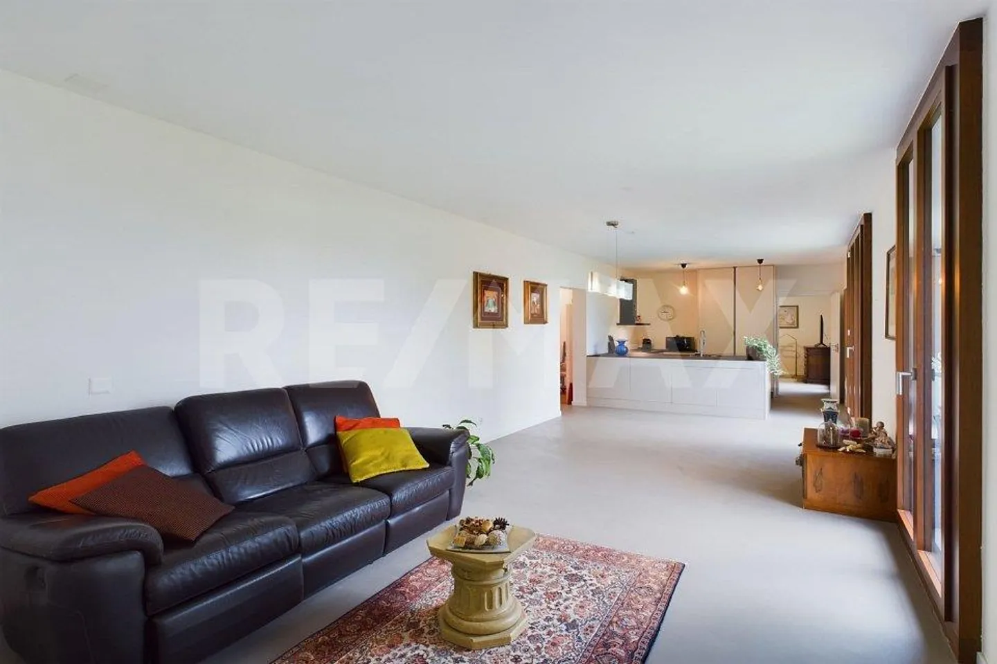 Rent to buy - Renovated (holiday) apartment with optimal connection - Photo 7 of 13