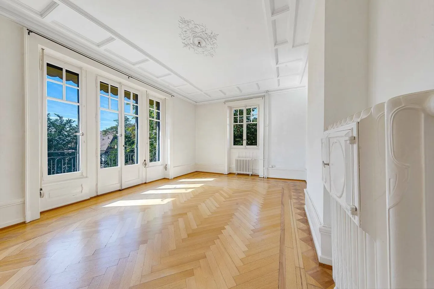 Magnificent 5.5-room apartment in Haussmann style - Photo 4 of 9