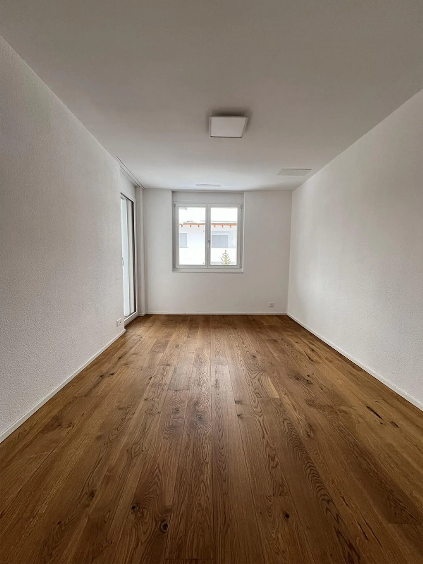 Second home with breathtaking mountain panorama in Lantsch/Lenz - Photo 5 of 11