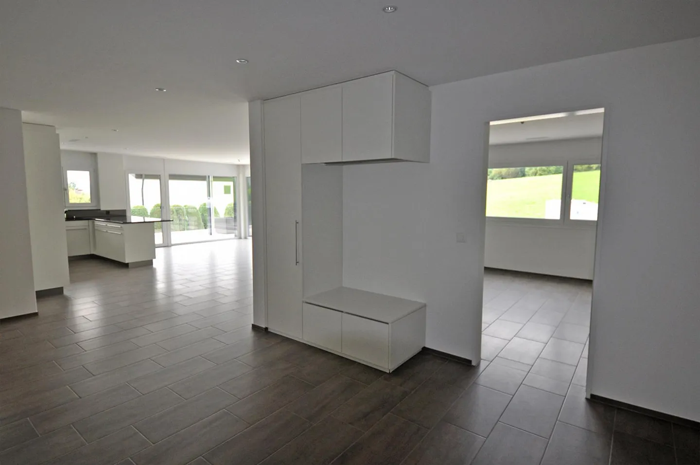 Appartamento esclusivo, molto grande in una casa a 3 famiglie con molta privacy - Foto 7 di 15