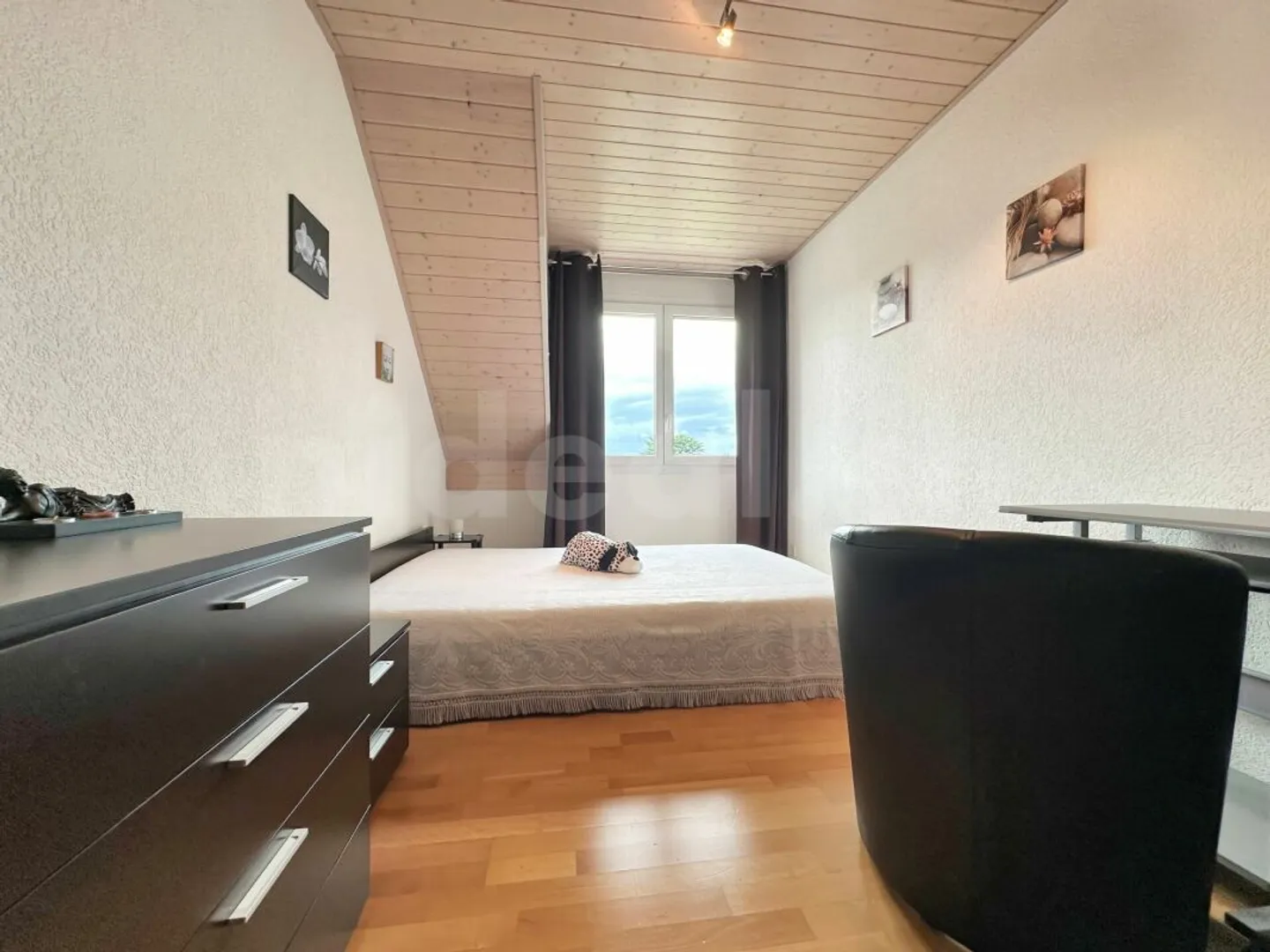 Wunderschöne Villa-Wohnung von 164 m2 ideal für eine Familie - Foto 10 von 14