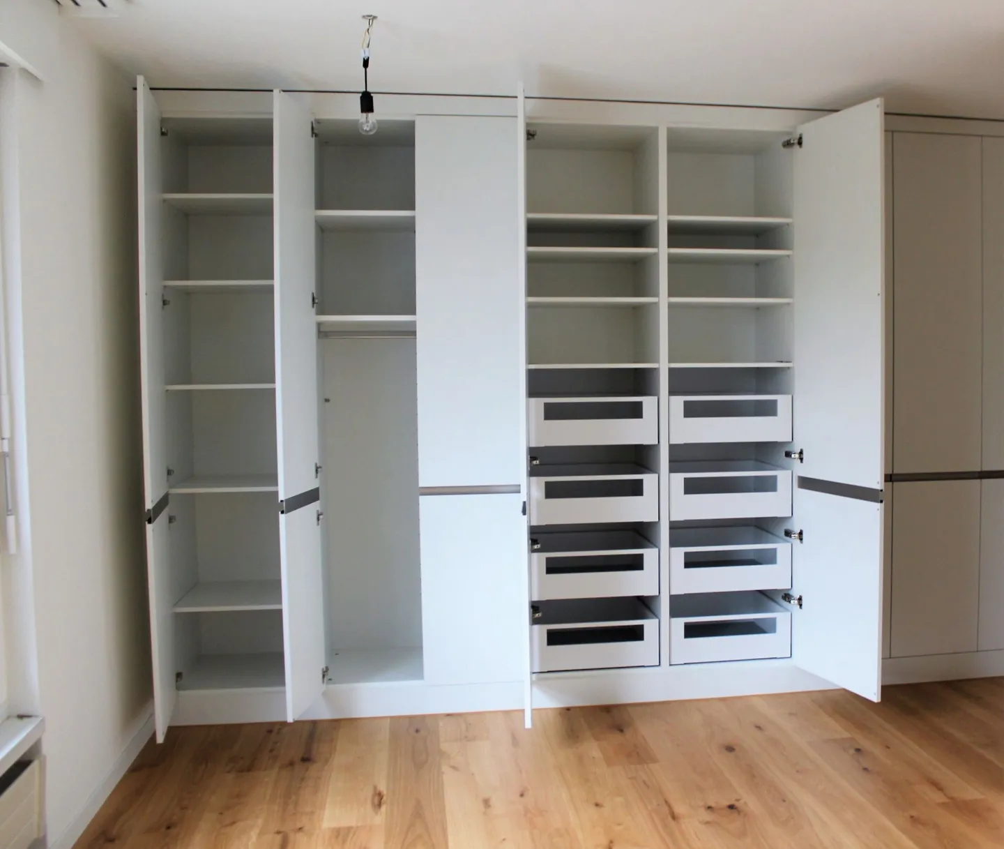 4.5 Ziimmer-Wohnung mit Traumküche, Balkon + Abendsonne - Foto 5 von 13