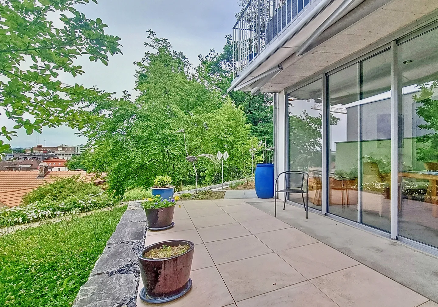 Very nice 3.5 room apartment 109 m2, quiet with terrace and garden! - Photo 1 of 10