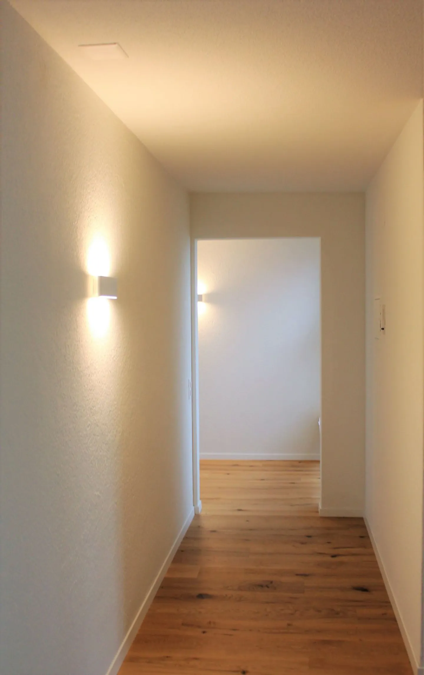 4.5 Ziimmer-Wohnung mit Traumküche, Balkon + Abendsonne - Foto 11 von 13