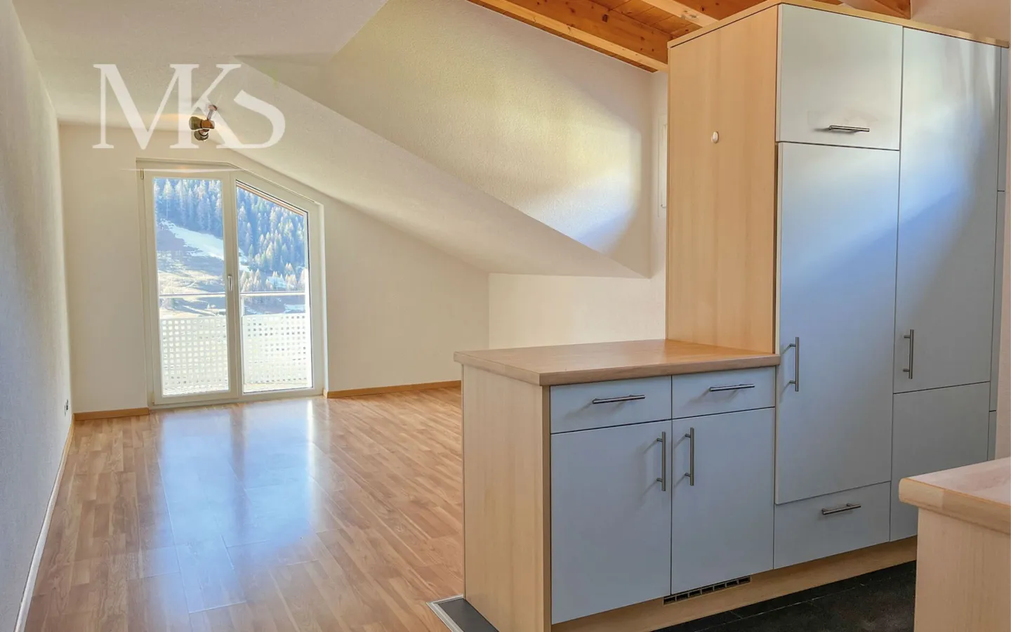 Appartement de 3,5 pièces avec vue à louer à Goms - Photo 3 sur 13