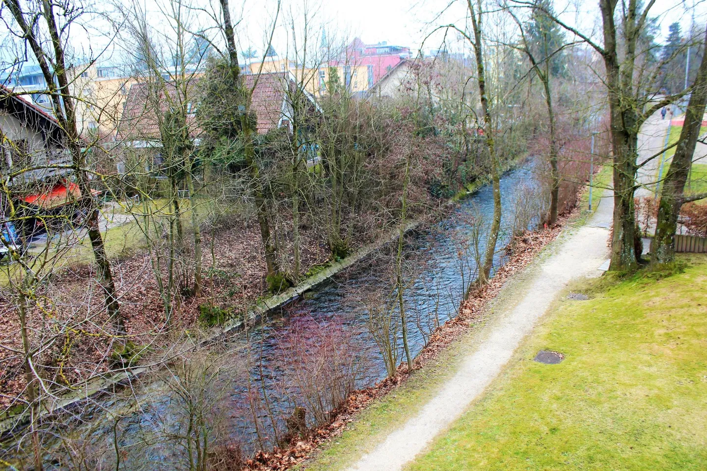 4.5 Ziimmer-Wohnung mit Traumküche, Balkon + Abendsonne - Foto 12 von 13
