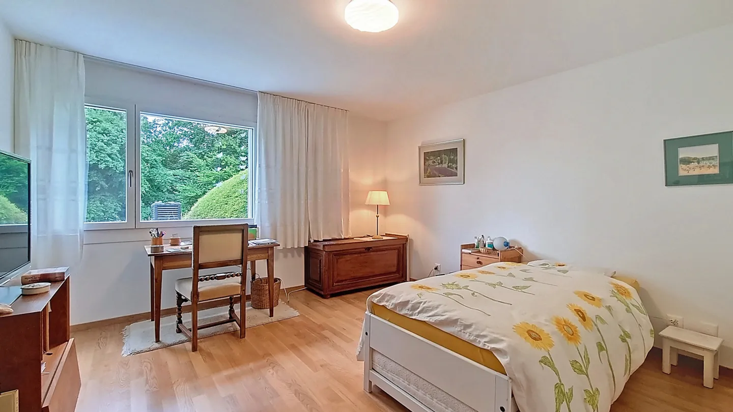 Very nice 3.5 room apartment 109 m2, quiet with terrace and garden! - Photo 7 of 10