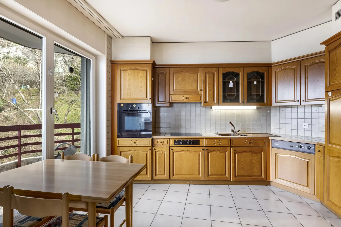 Appartamento spazioso di 176 m2 all'ultimo piano - Foto 6 di 7