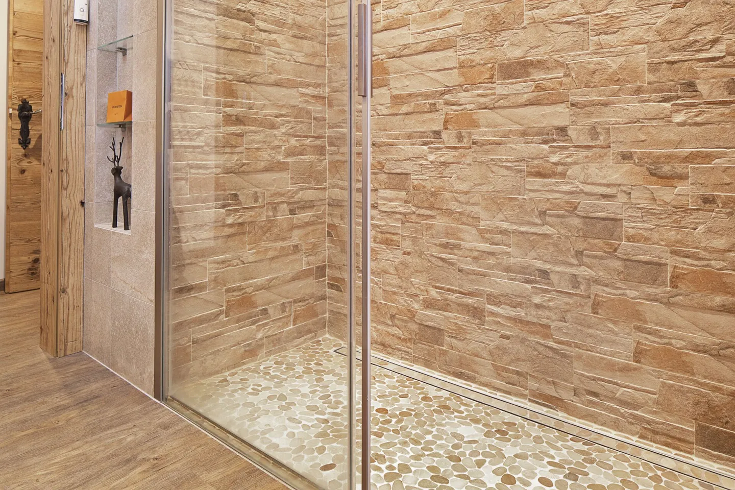 Spacieux appartement dans un chalet familial à Crans à la Route de "Tsarbouye" Kopie - Photo 10 sur 23