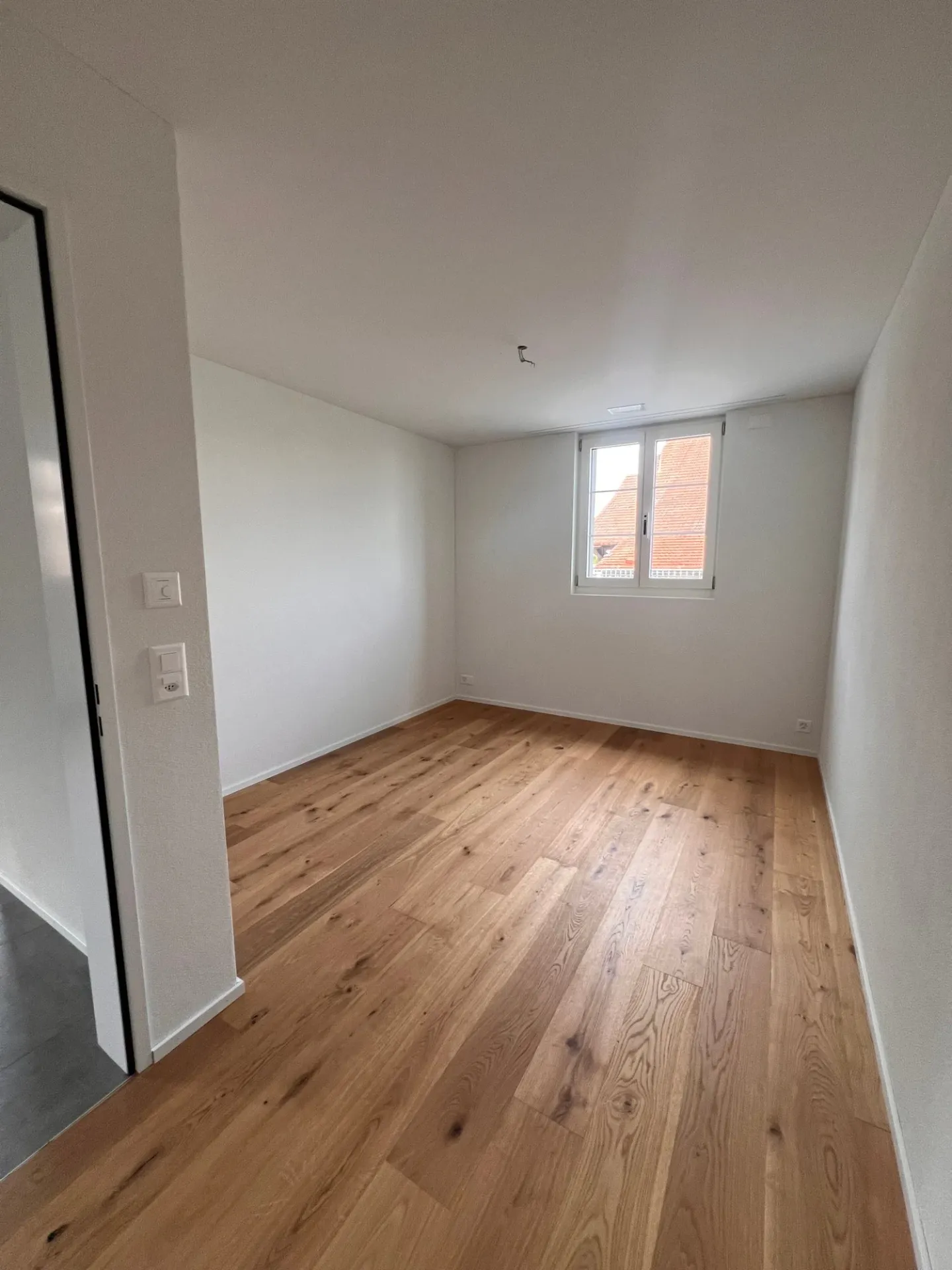 Bright and modern apartment in Höri with garden seating area! - Photo 4 of 5