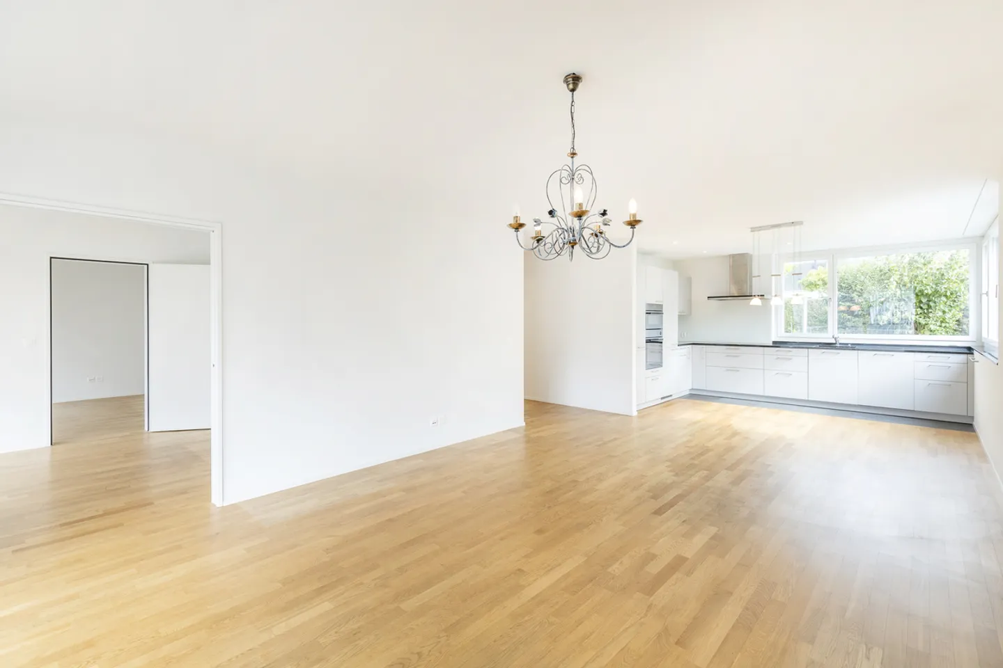 Comfortable living, everything nearby - Photo 1 of 6