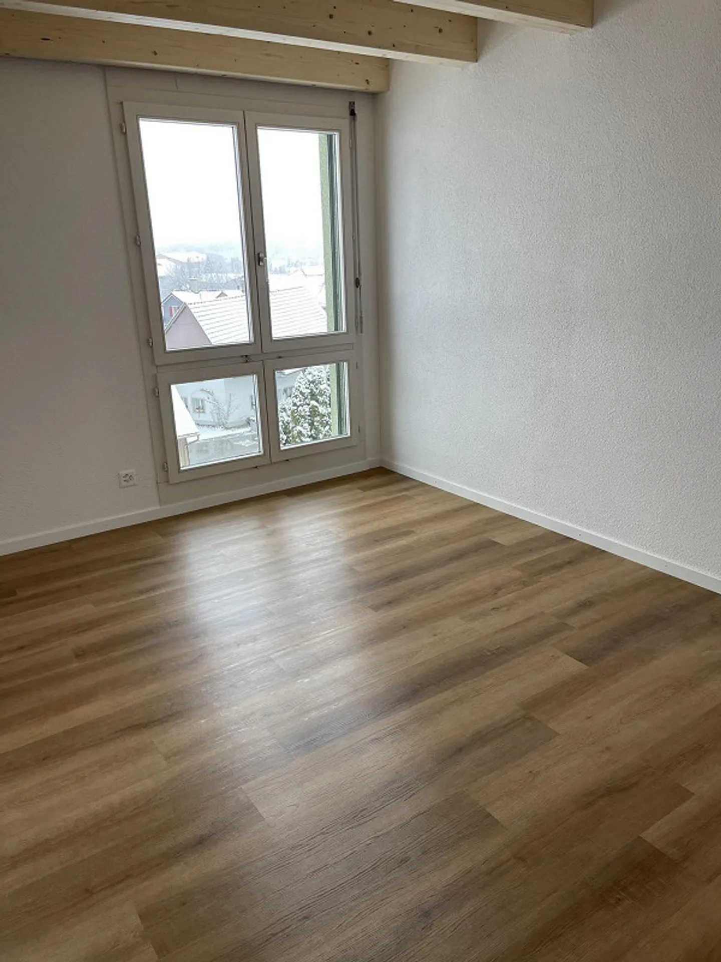 Charming Maisonette Apartment in Bettwiesen - Photo 5 of 12